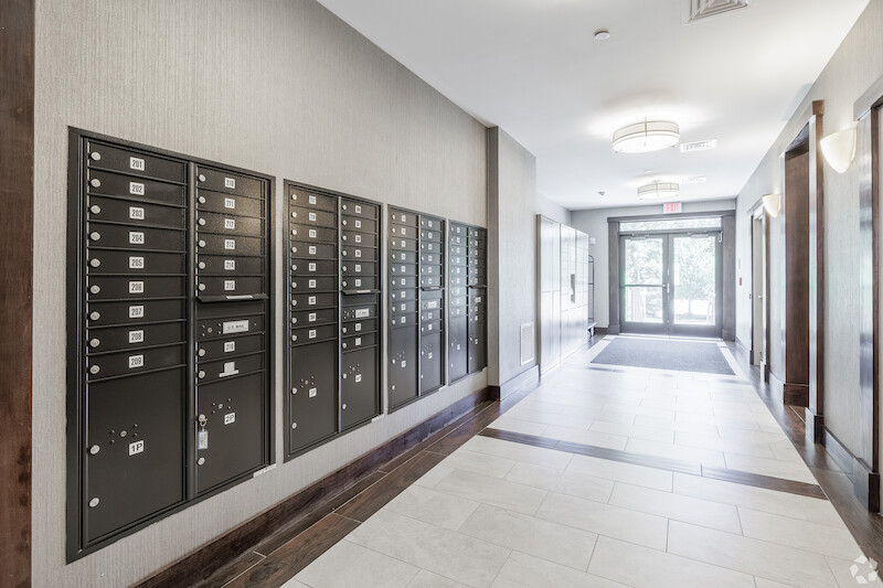 Mailroom with resident mailboxes and Parcel Pending lockers